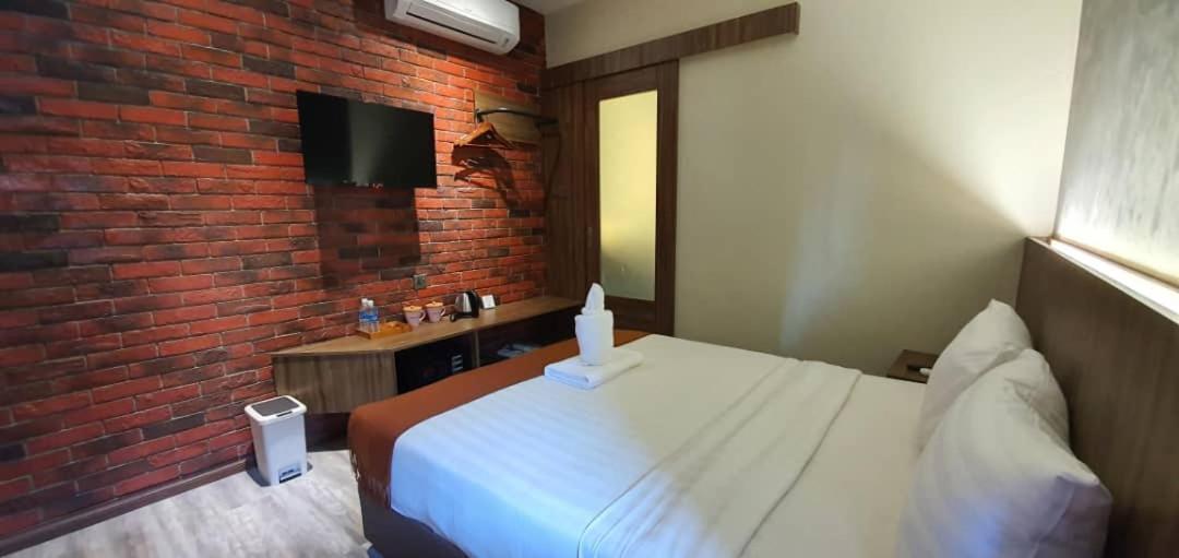 Vista Hotel Tawau Kültér fotó