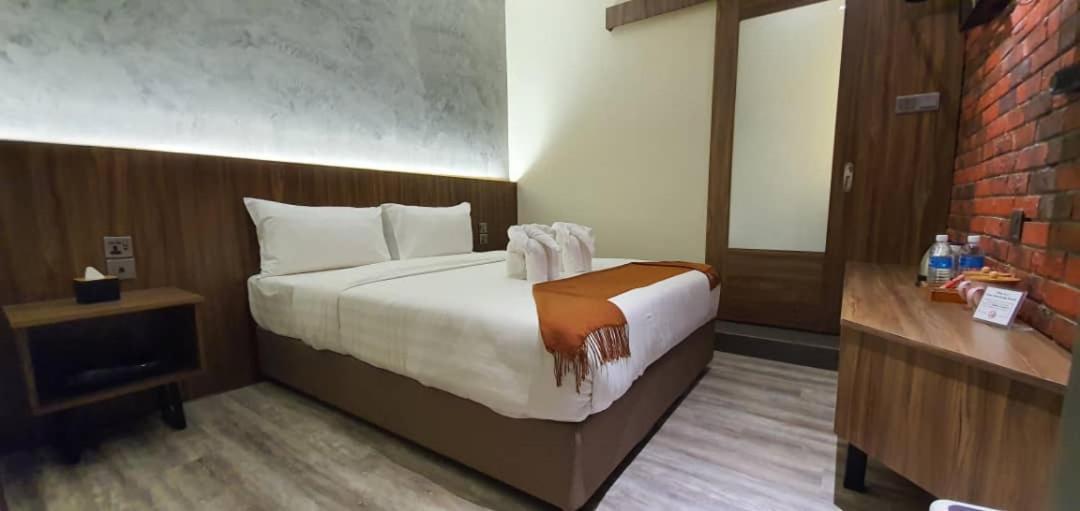 Vista Hotel Tawau Kültér fotó