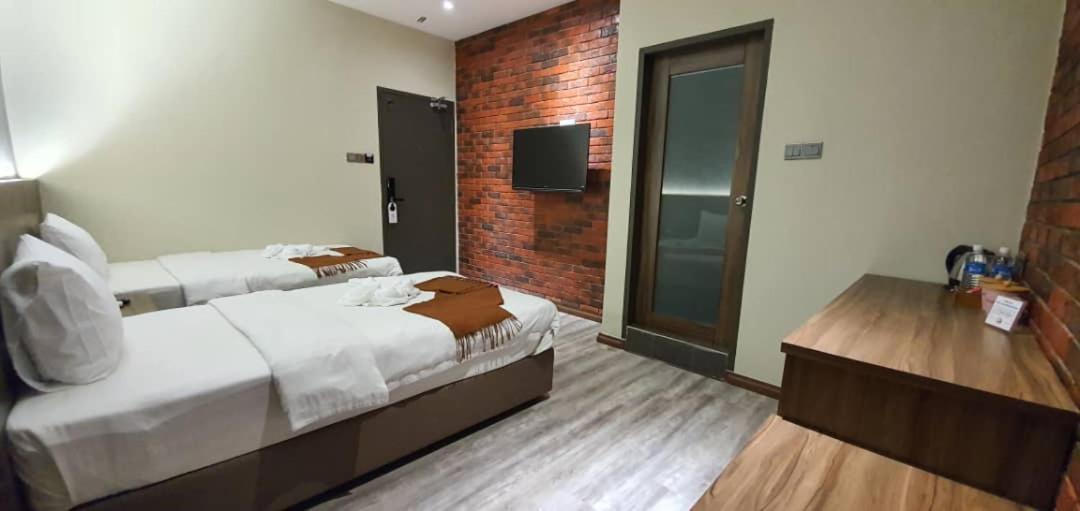 Vista Hotel Tawau Kültér fotó