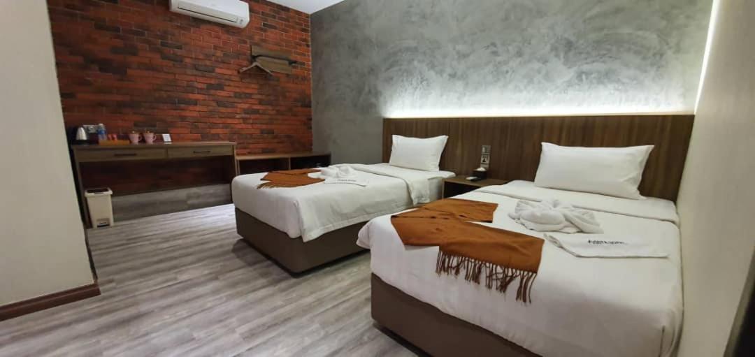 Vista Hotel Tawau Kültér fotó