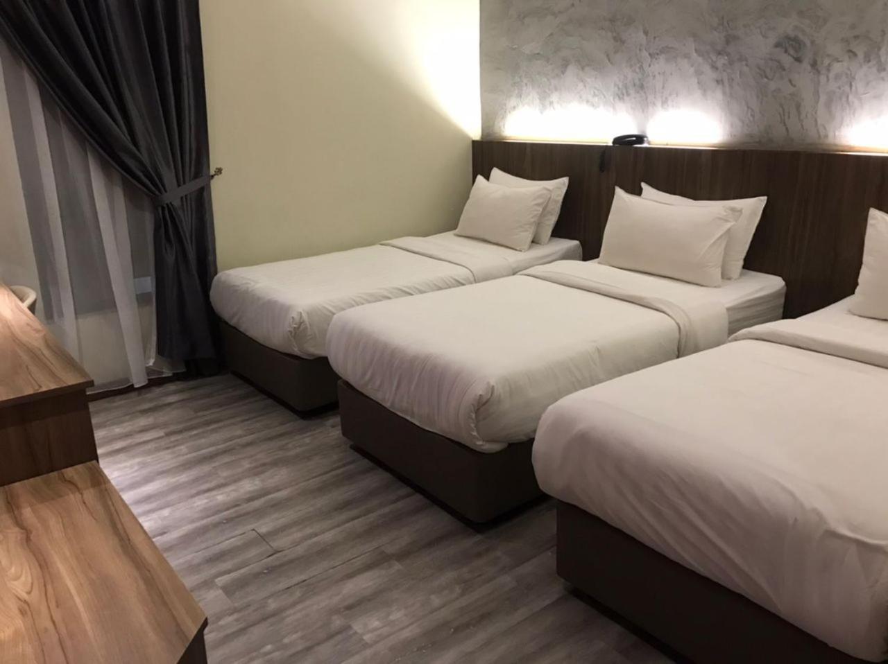 Vista Hotel Tawau Kültér fotó